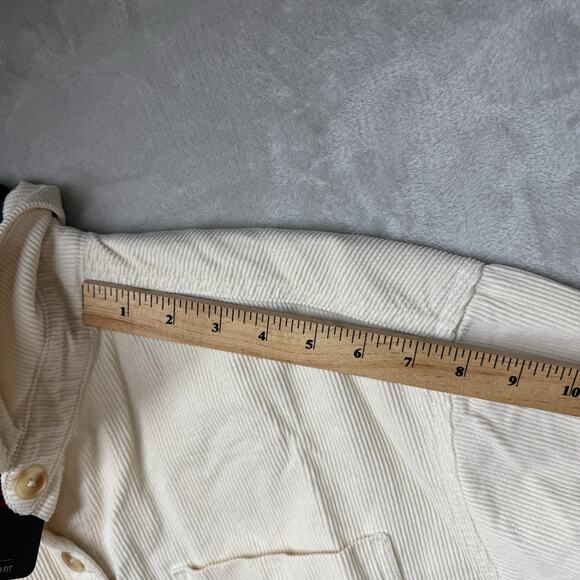 Levi's NEW Shirt Shacket Womens Large Cream Corduroy Relaxed Fit Button Up Logo - Picture 10 of 14